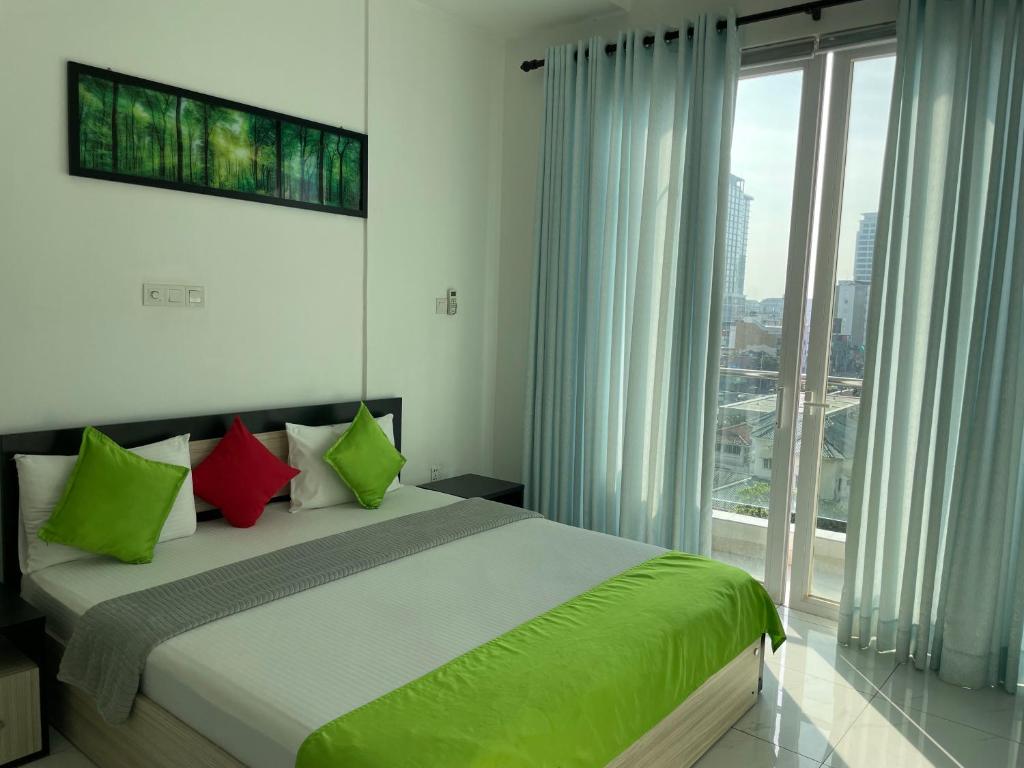 Spectacular Sea View 3 Bedrooms Apartment - 9